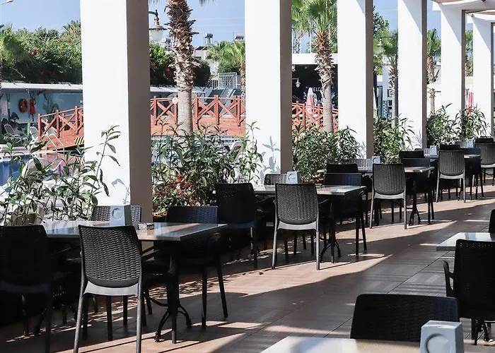 酒店 Bieno Club Sunset And 马纳夫加特
